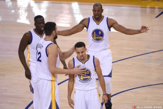 一个快要消失的国家，踢了史上第一场足球赛